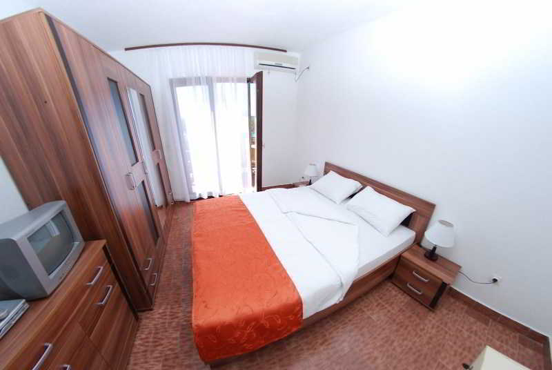 Guest House Elena Sveti Stefan Extérieur photo